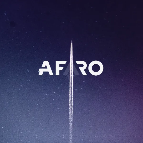 Mise en scène du logo avec une fusée le traversant